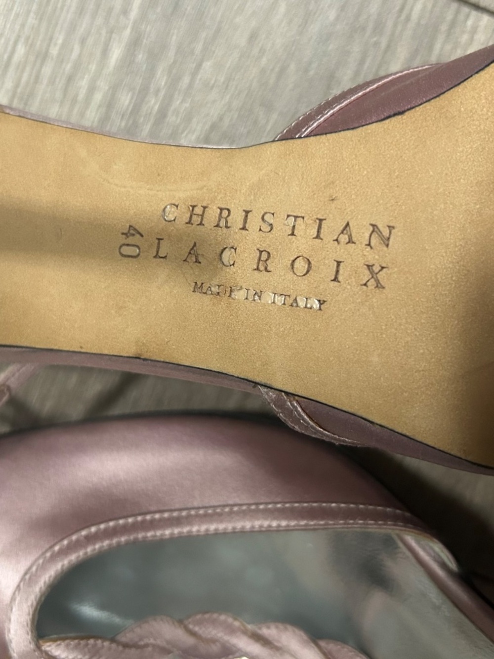 Gorgeous Christian Lacroix slingback heels - Picture 5 of 5